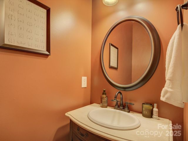 10315 Samuels Way Drive, Huntersville, NC 28078