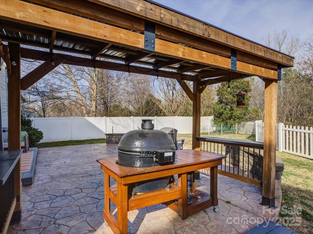 10315 Samuels Way Drive, Huntersville, NC 28078