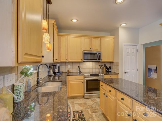 10315 Samuels Way Drive, Huntersville, NC 28078