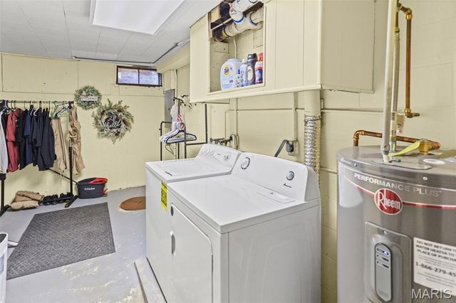 5001 Little Creek Lane C, Godfrey, IL 62035