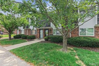 5001 Little Creek Lane C, Godfrey, IL 62035