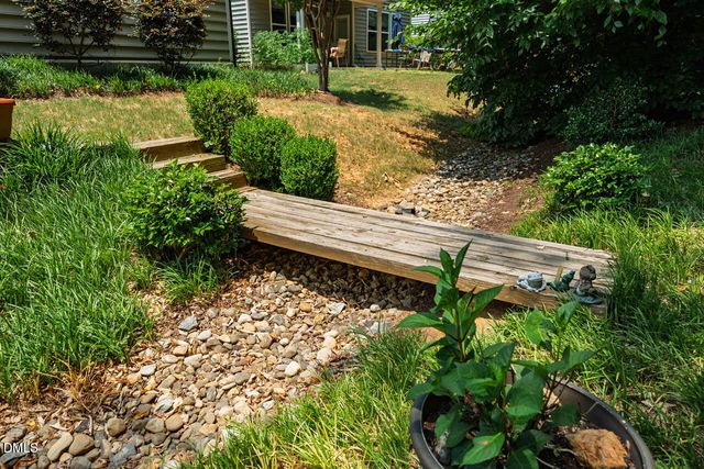 433 Botan Way, Hillsborough, NC 27278