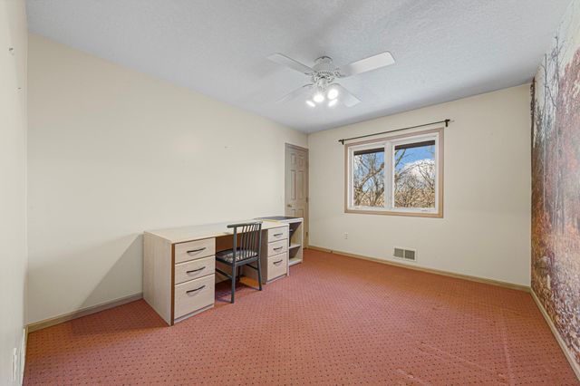 1101 Faribault Road, Faribault, MN 55021