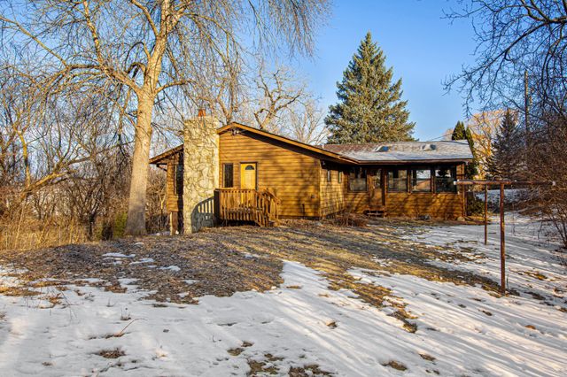 1101 Faribault Road, Faribault, MN 55021