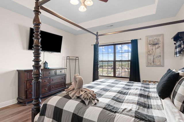 191 Greystone Drive, Hollister, MO 65672