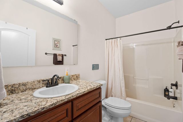 191 Greystone Drive, Hollister, MO 65672