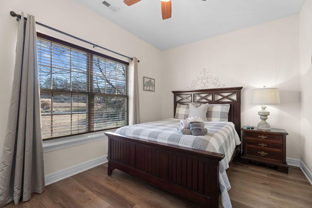 191 Greystone Drive, Hollister, MO 65672