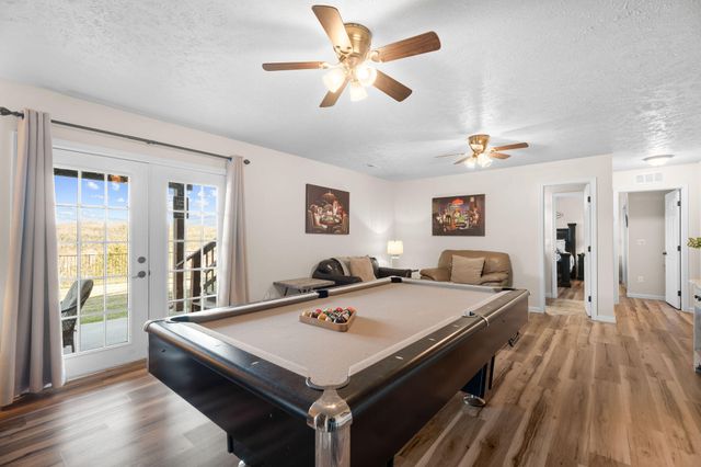 191 Greystone Drive, Hollister, MO 65672