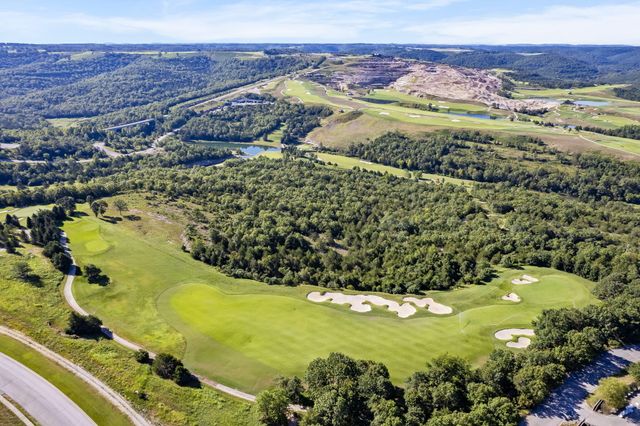 191 Greystone Drive, Hollister, MO 65672