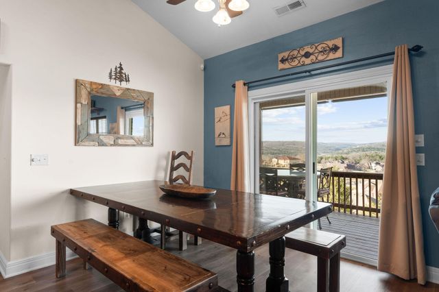 191 Greystone Drive, Hollister, MO 65672