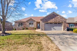 191 Greystone Drive, Hollister, MO 65672