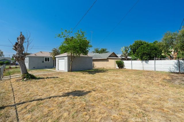 1202 W 11th, San Bernardino, CA 92411