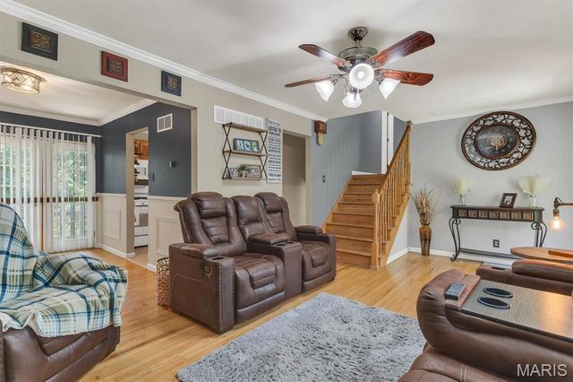 5181 Jimmy Drive, Arnold, MO 63010
