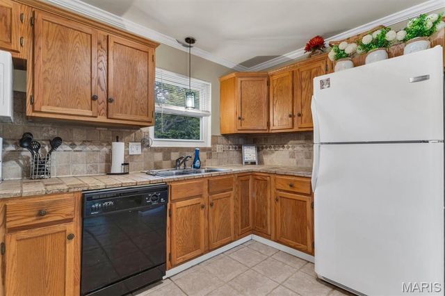 5181 Jimmy Drive, Arnold, MO 63010