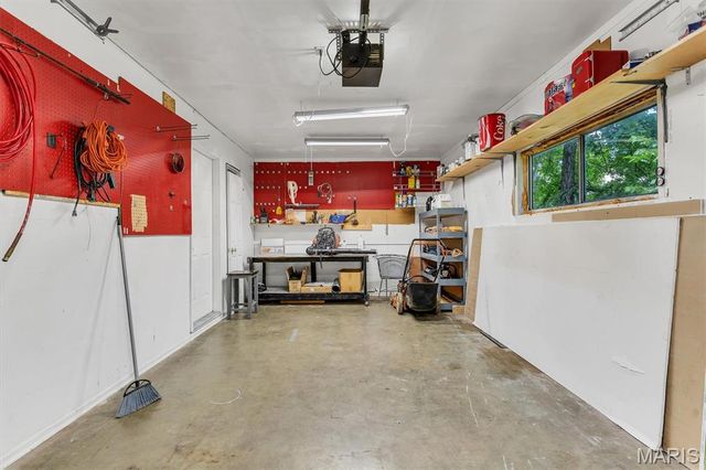 5181 Jimmy Drive, Arnold, MO 63010
