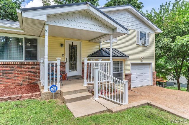 5181 Jimmy Drive, Arnold, MO 63010
