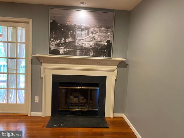 10 PINTO CT, Rockville, MD 20850