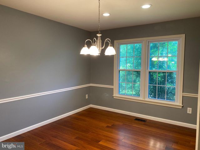 10 PINTO CT, Rockville, MD 20850