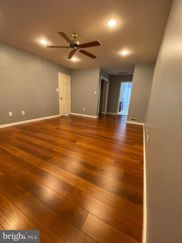 10 PINTO CT, Rockville, MD 20850