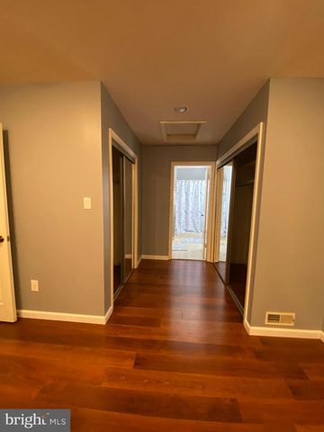 10 PINTO CT, Rockville, MD 20850