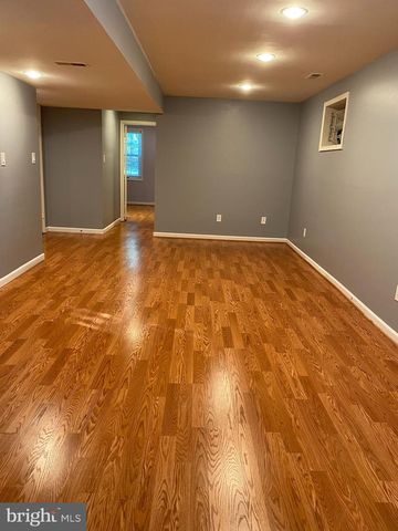 10 PINTO CT, Rockville, MD 20850