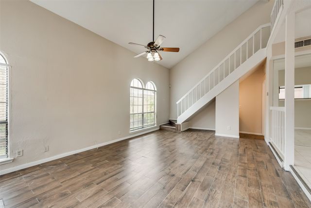 2642 Encina, Irving, TX 75038