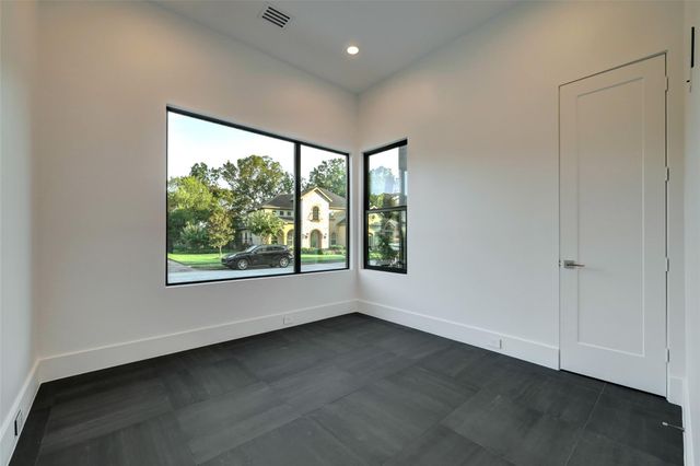 66 Flamingo Landing Drive, Missouri City, TX 77459