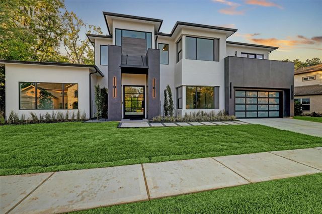 66 Flamingo Landing Drive, Missouri City, TX 77459