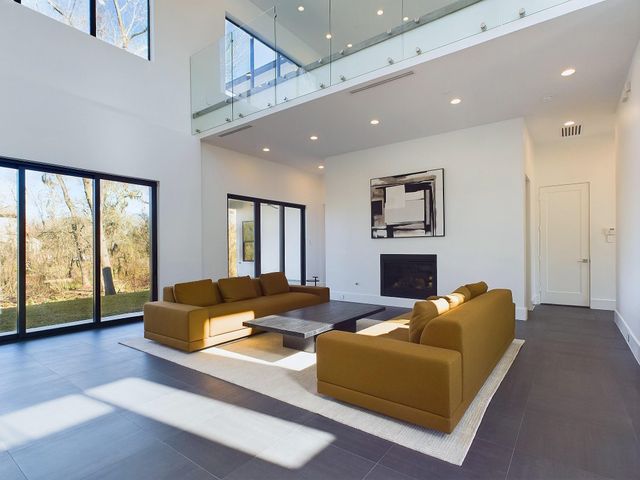 66 Flamingo Landing Drive, Missouri City, TX 77459