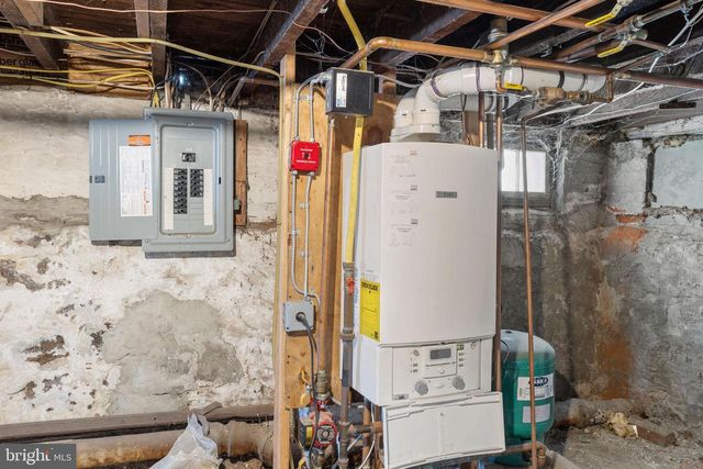 415 WOOD ST, Burlington, NJ 08016