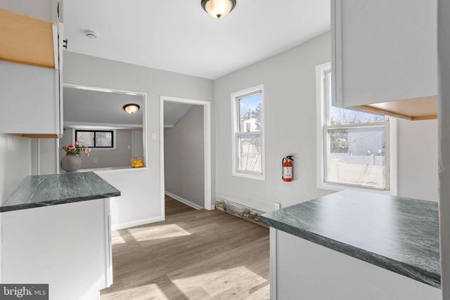 415 WOOD ST, Burlington, NJ 08016