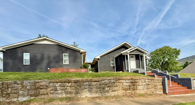 602 Elm Avenue 1,2,3,4, South Pittsburg, TN 37380