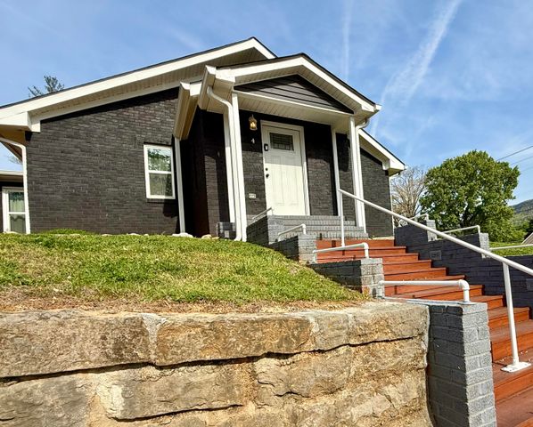 602 Elm Avenue 1,2,3,4, South Pittsburg, TN 37380