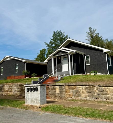 602 Elm Avenue 1,2,3,4, South Pittsburg, TN 37380