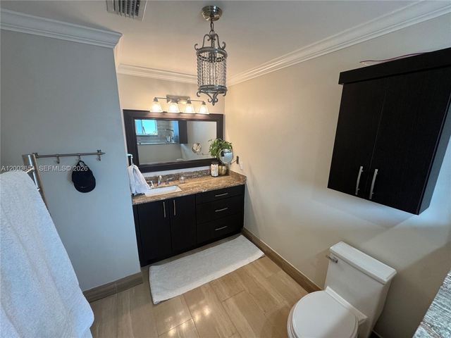 18620 NW 47th Ct, Miami Gardens, FL 33055