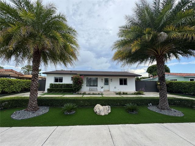 18620 NW 47th Ct, Miami Gardens, FL 33055