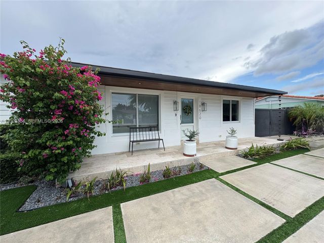 18620 NW 47th Ct, Miami Gardens, FL 33055