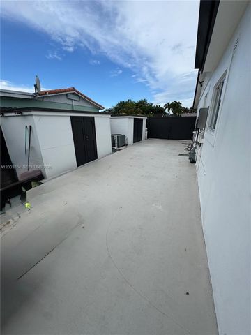 18620 NW 47th Ct, Miami Gardens, FL 33055