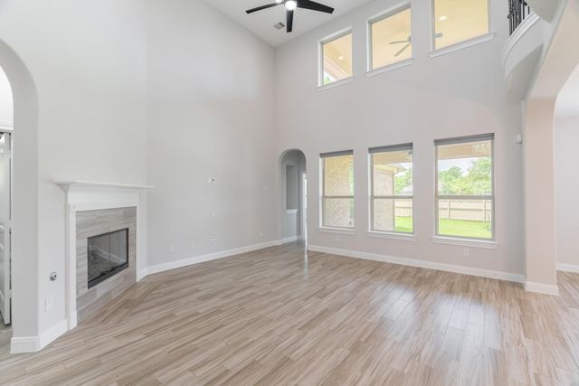 54 Wyatt Oaks Drive, Tomball, TX 77375