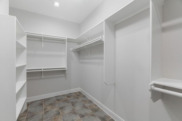 54 Wyatt Oaks Drive, Tomball, TX 77375