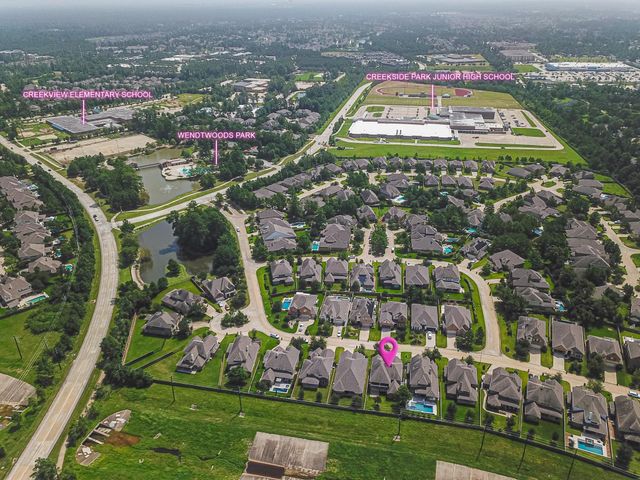 54 Wyatt Oaks Drive, Tomball, TX 77375