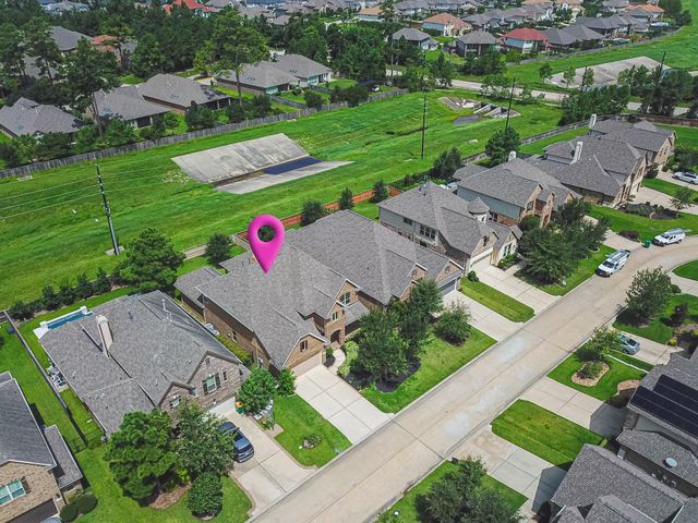54 Wyatt Oaks Drive, Tomball, TX 77375