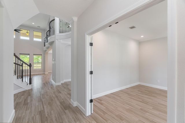 54 Wyatt Oaks Drive, Tomball, TX 77375