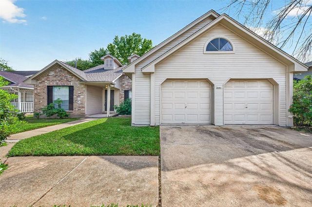 3110 Flintwood Drive, Sugar Land, TX 77479