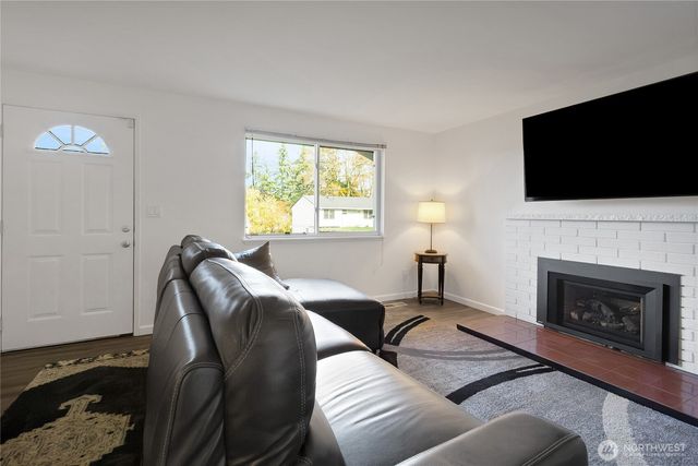 9126 Winona Street SW, Lakewood, WA 98498