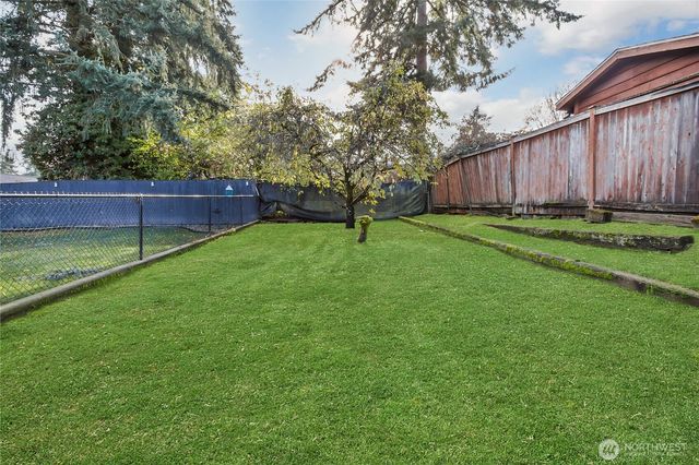 9126 Winona Street SW, Lakewood, WA 98498