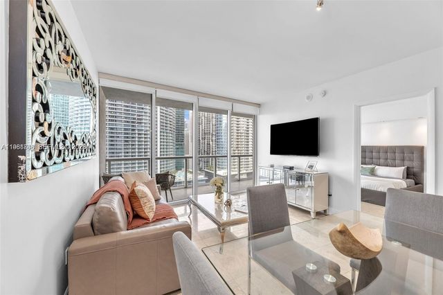 485 Brickell Ave 2503, Miami, FL 33131