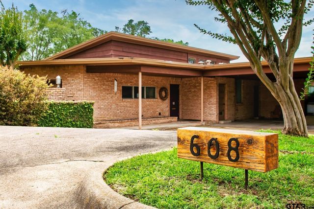 608 W Camellia St., Tyler, TX 75701