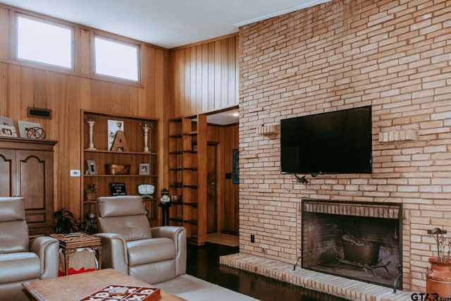 608 W Camellia St., Tyler, TX 75701