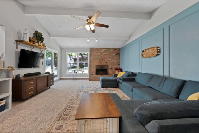 5405 Pineridge Drive, Arlington, TX 76016